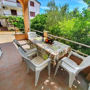  Apartman Steli