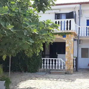  Apartman Max